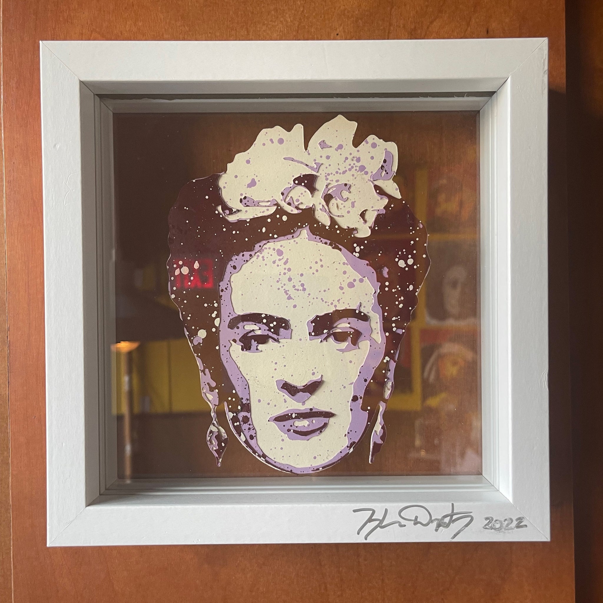 Frida Floating Head